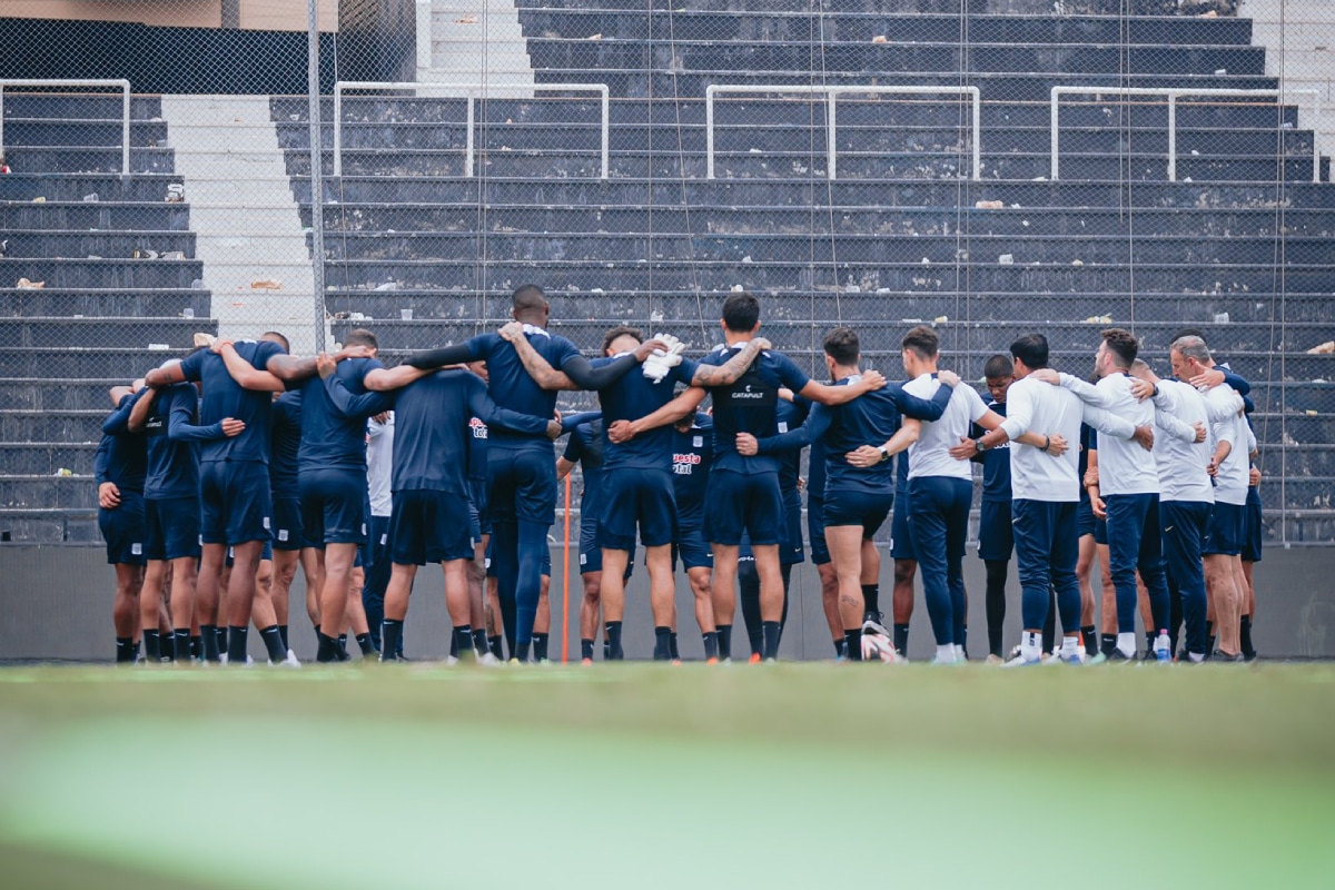 Alianza Lima busca un nuevo plan para el 2025.