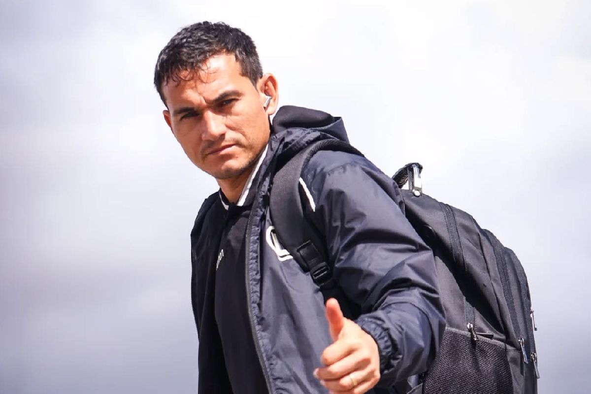 Velez2